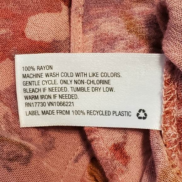 Mossimo Floral Dusty Rose Ruffle Boho Romper - Picture 8 of 8